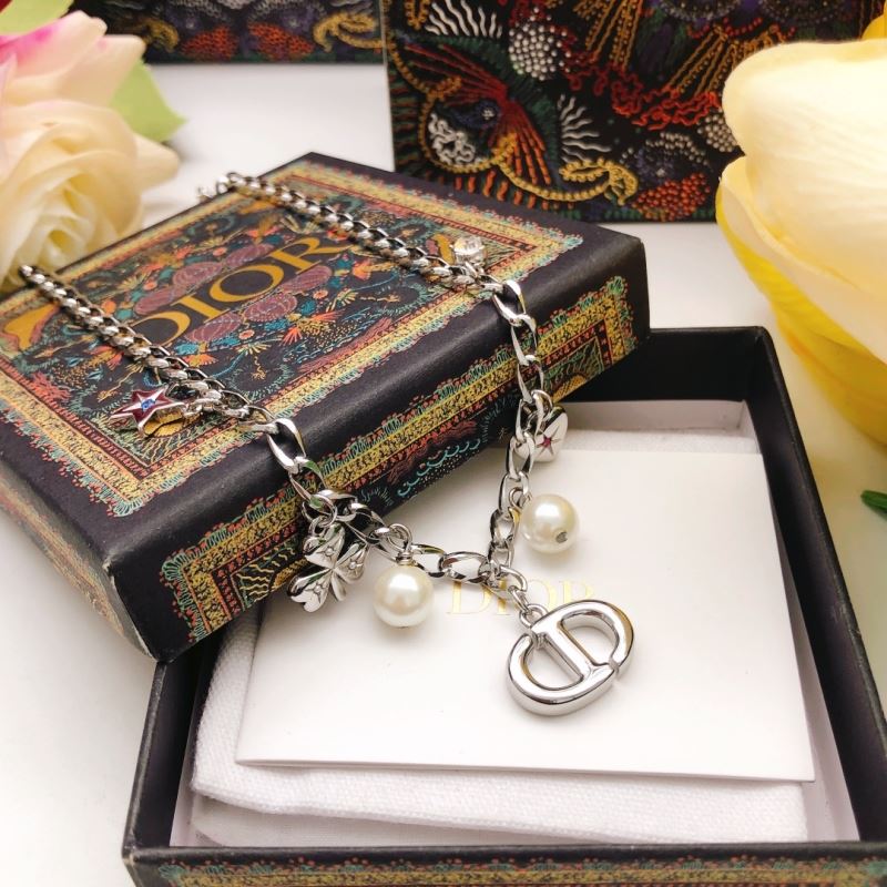 chr1st1an D10r necklaces